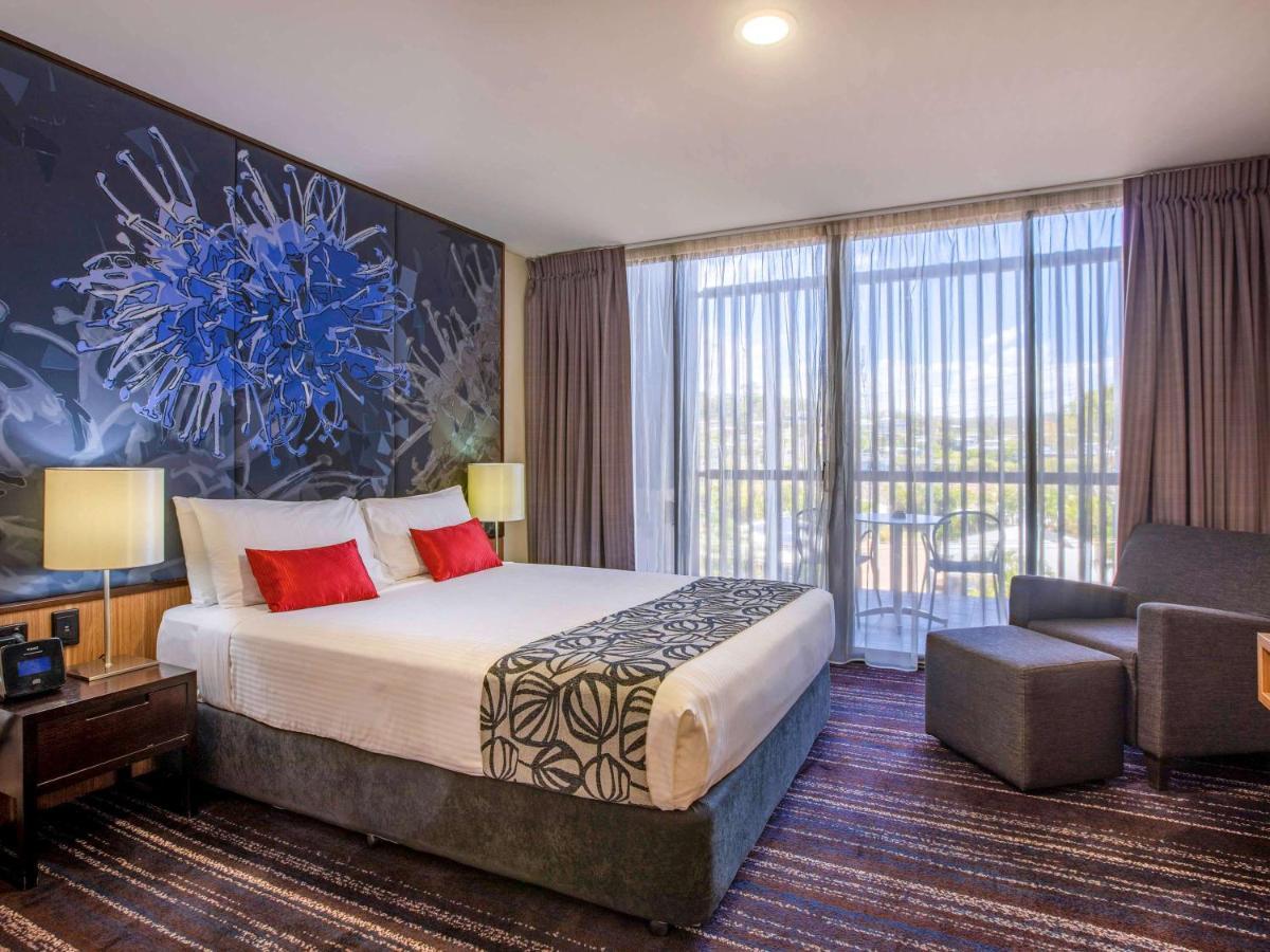 Mantra Aparthotel